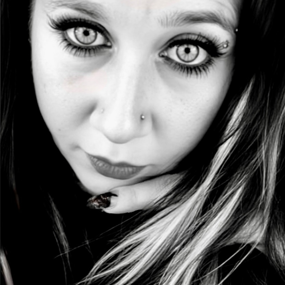 Meet your Posher, Allie